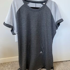Adidas XL tee